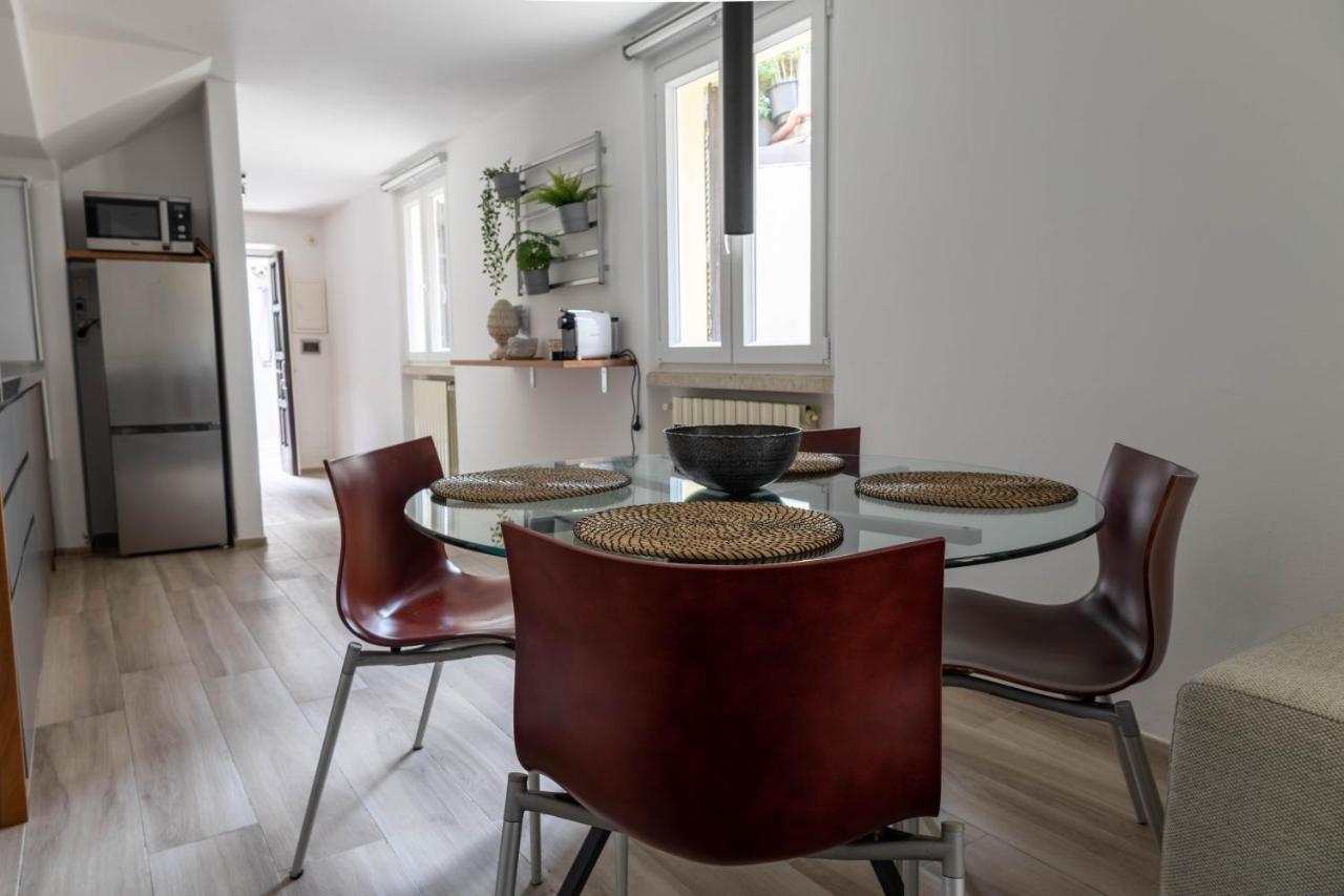 Вилла Smiley House Сан-Феличе-дель-Бенако Экстерьер фото
