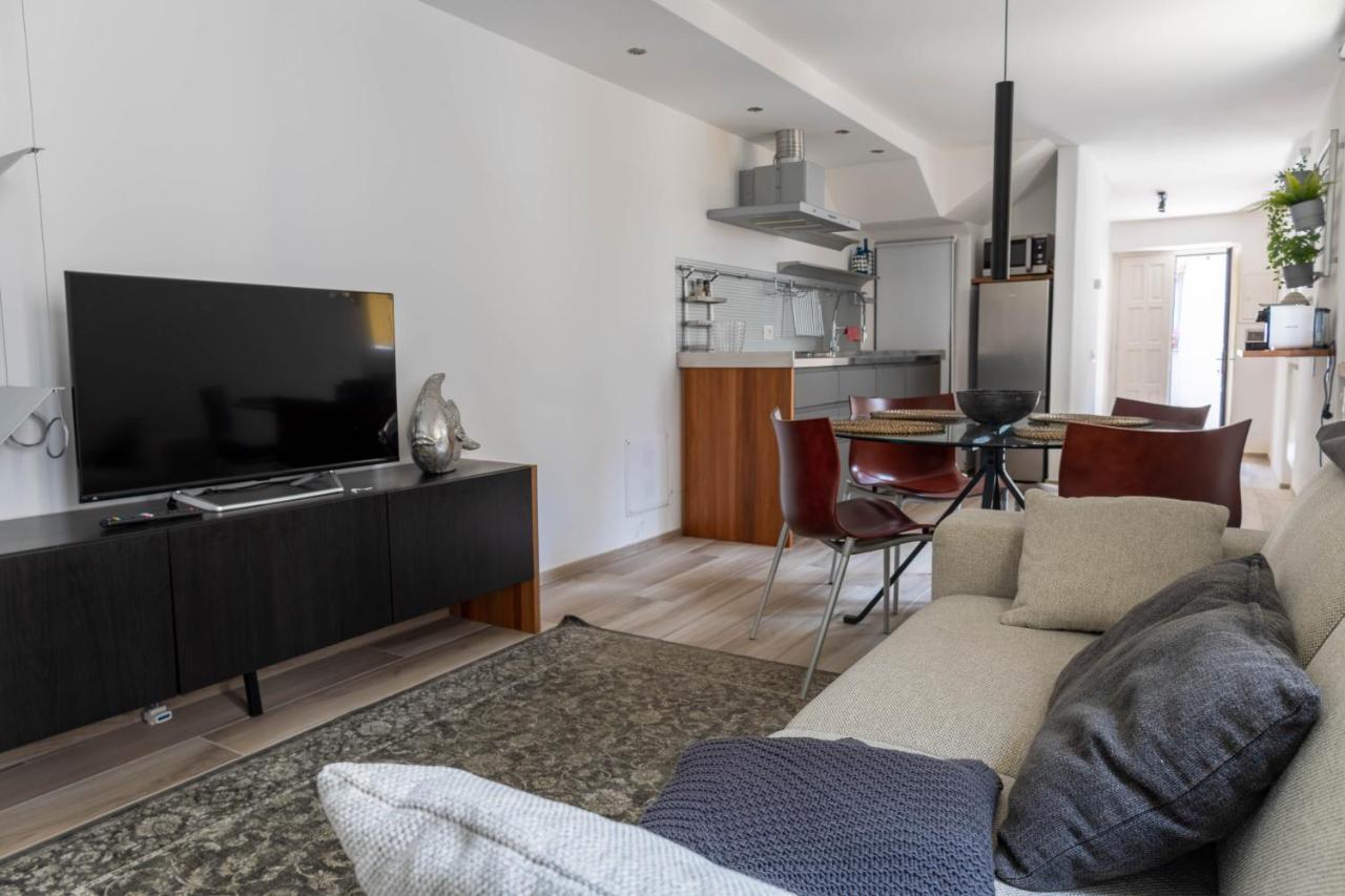 Вилла Smiley House Сан-Феличе-дель-Бенако Экстерьер фото